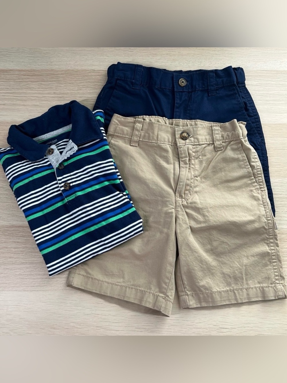 Boy’s Bundle Size 4T Khaki Shorts Simple Joys by Carter’s